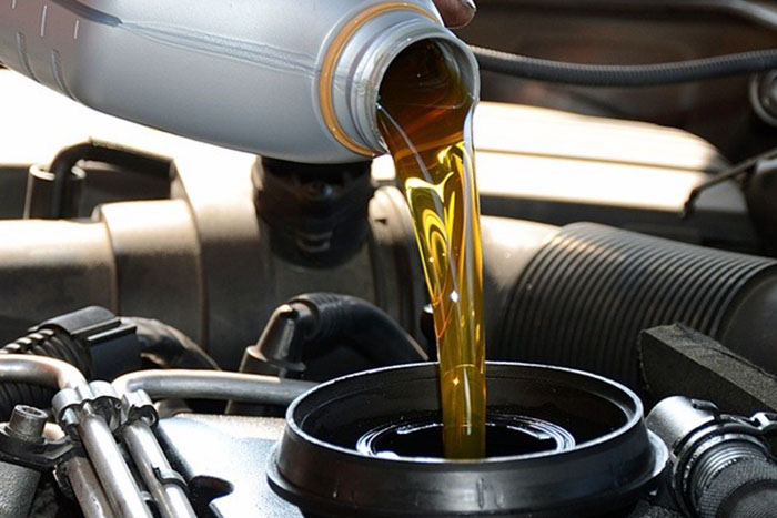 Oil Change and Lube in Essex, MD